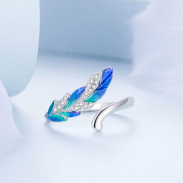 Solid 925 Signature Silver Mayura Flaunty Open Cut Feather Ring - Image 2