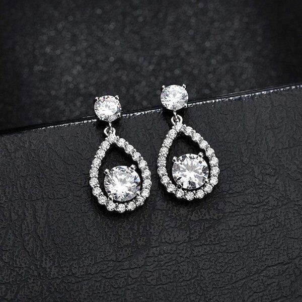 Fenella Bloom Earrings Clear - Image 2
