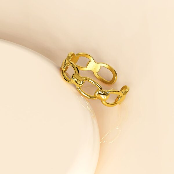 Adjustable Imperial Chain Link Ring in Gold - Image 10