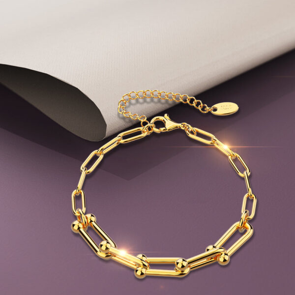 Lovelock U Link Chain Bracelet in Gold - 6mm - Image 5