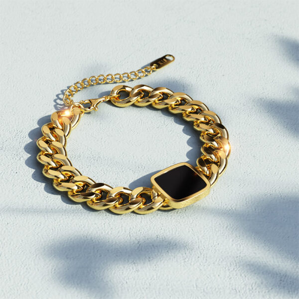 Fernando Cuban Chain Acrylic Bar Bracelet in Gold - Image 3