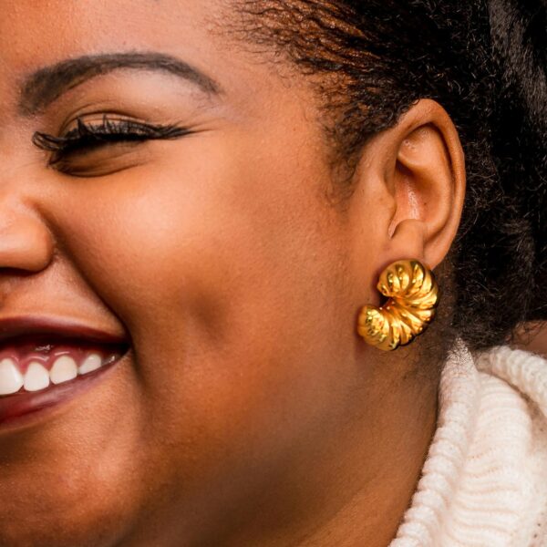 Ridged Crescent Gold layered Stud Earrings - Image 3