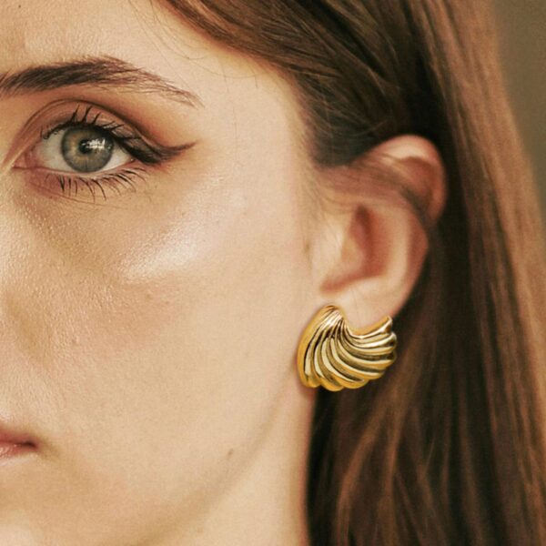 Ridged Shell Gold layered Stud Earrings - Image 5