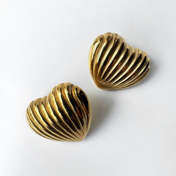 Ridged Heart Gold layered Stud Earrings - Image 3