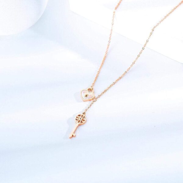 Flower pattern key & lock in Rose Gold Layered Steel Jewellery - Image 4