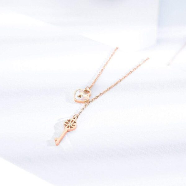 Flower pattern key & lock in Rose Gold Layered Steel Jewellery - Image 6