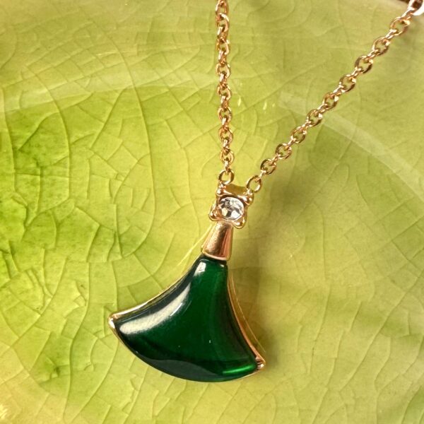 Diva's Dream Necklace in Rose Gold - Image 2
