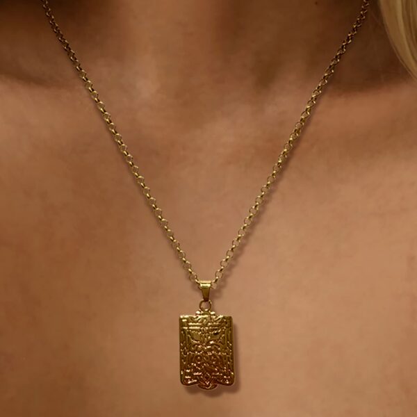 Engraved Shield Photo Locket Necklace - Image 6