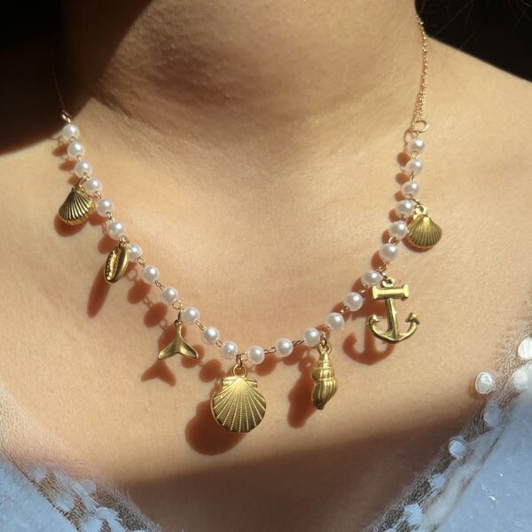 Beaded Sea Pearl Charm Gold Necklace - Image 5