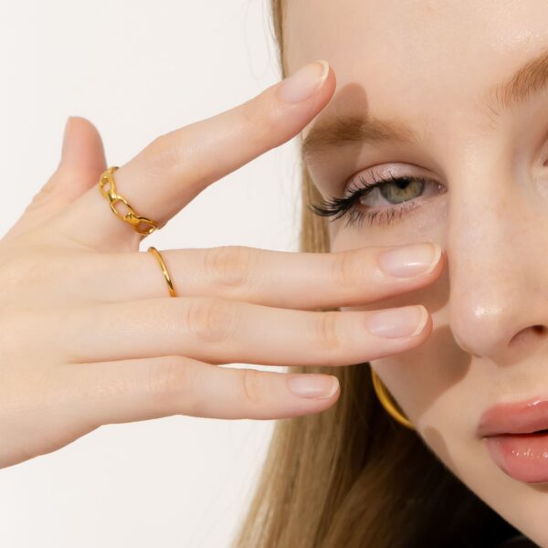 Adjustable Imperial Chain Link Ring in Gold - Image 4