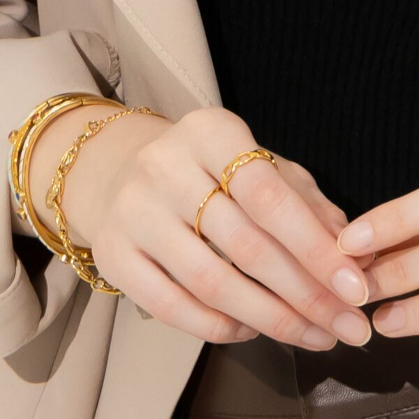 Adjustable Imperial Chain Link Ring in Gold - Image 8