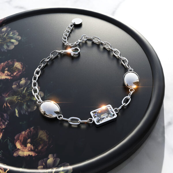 Oval Square Zirconia Bling Bracelet in White Gold - Image 4