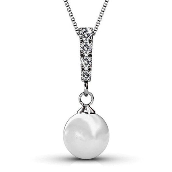 Lustrous Pendant Necklace Embellished with SWAROVSKI® Crystals