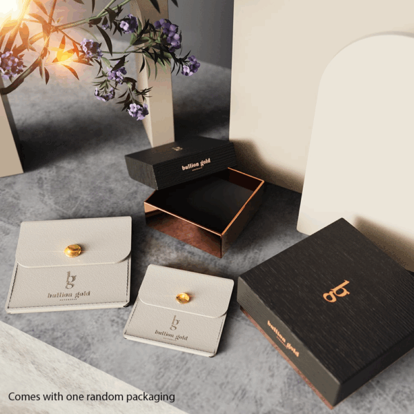 Golden Clover Stud Earrings - Image 5